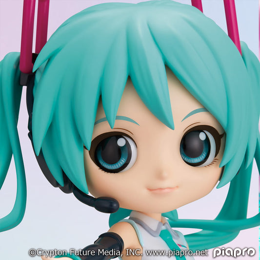 Figura Hatsune Miku – Q Posket – Hatsune Miku V4X Style (Ver.A)